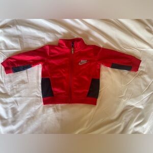 Baby tracksuit jacket, zip up Nike sweater size 3-6 months